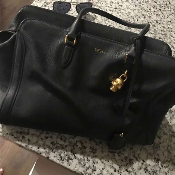 Alexander McQueen Handbags - Alexander McQueen